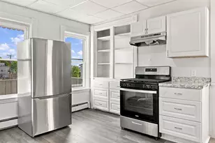 50 West St, Fitchburg, MA 01420 - Photo 4