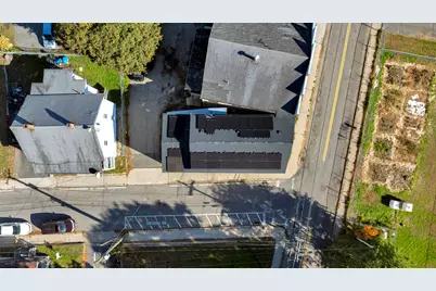 97 Pleasant St, Ware, MA 01082 - Photo 12