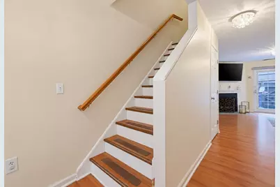 389 Neponset St #D, Norwood, MA 02062 - Photo 14