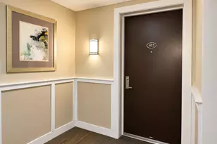 321 Hammond Pond Pkwy, Brookline, MA 02467 - Photo 6