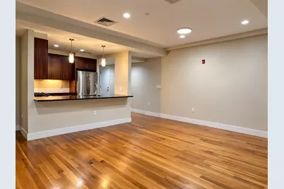 321 Hammond Pond Pkwy #103, Brookline, MA 02467 - Photo 10