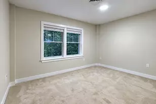 321 Hammond Pond Pkwy, Brookline, MA 02467 - Photo 18