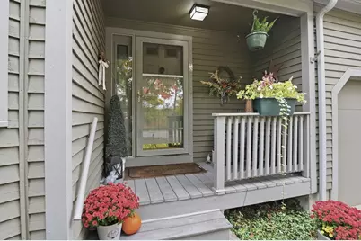 6 Spruce Pond Rd #6, Franklin, MA 02038 - Photo 2