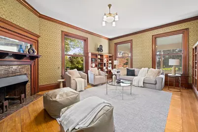 945 Beacon Street, Newton, MA 02459 - Photo 8