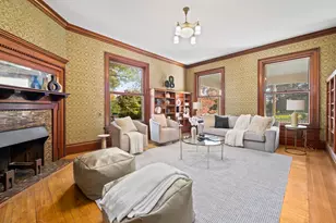 945 Beacon St, Newton, MA 02459 - Photo 8