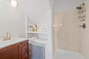 945 Beacon St, Newton, MA 02459 - Photo 36