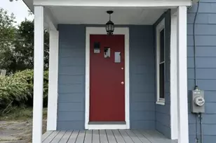 986 Main St, Clinton, MA 01510 - Photo 1