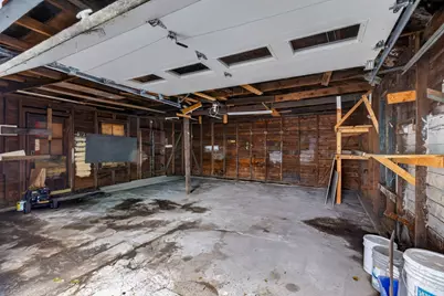 12 Winthrop St, Malden, MA 02148 - Photo 28