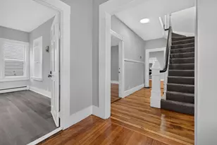 12 Winthrop St, Malden, MA 02148 - Photo 4