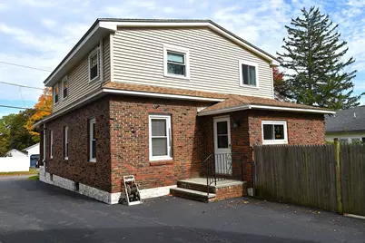 21 Elm St, Grafton, MA 01536 - Photo 6