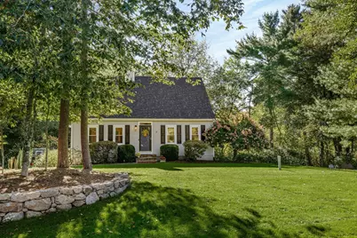51 Point Of Pines Rd, Freetown, MA 02717 - Photo 1