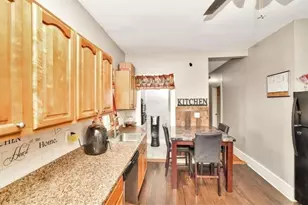 25 Barry St, Boston, MA 02125 - Photo 4