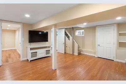 63 Willow Ave, Quincy, MA 02170 - Photo 20