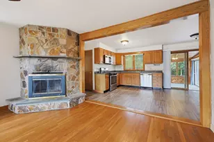 51 Robin, Somerset, MA 02726 - Photo 10