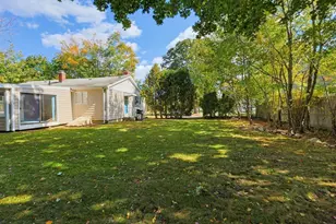 51 Robin, Somerset, MA 02726 - Photo 36