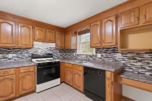 7 Heath Rd, Easton, MA 02375 - Photo 20