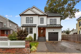 54 Pleasant St, Medford, MA 02155 - Photo 2