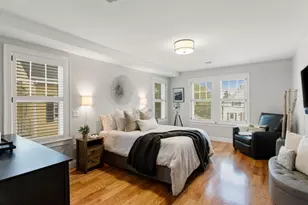 54 Pleasant St, Medford, MA 02155 - Photo 32
