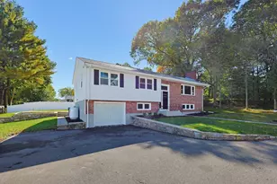 30 Taft Ln, Dedham, MA 02026 - Photo 2