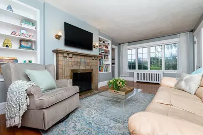 384 Winthrop Street, Medford, MA 02155 - Photo 12