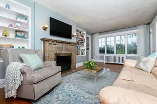 384 Winthrop St, Medford, MA 02155 - Photo 12