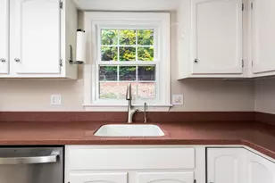98 Miller St, Franklin, MA 02038 - Photo 14