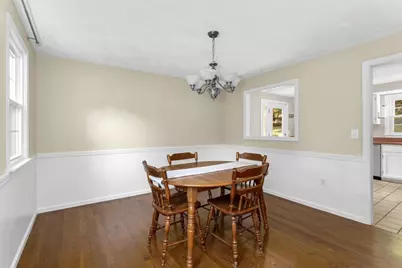98 Miller St, Franklin, MA 02038 - Photo 8