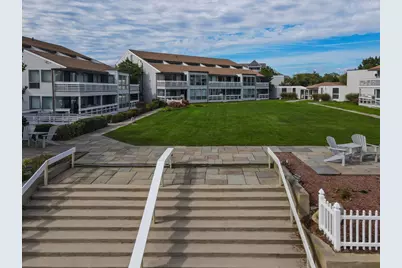 94 Shore Dr W #8B, Mashpee, MA 02649 - Photo 12