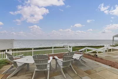 94 Shore Dr W #8B, Mashpee, MA 02649 - Photo 2