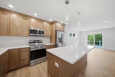 106 Lock Street #A, Nashua, NH 03064 - Photo 4