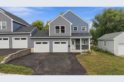 106 Lock Street #B, Nashua, NH 03064 - Photo 2