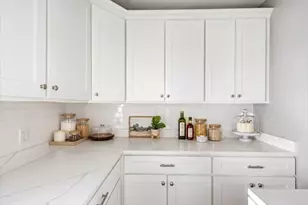 83 Union St, Rockland, MA 02370 - Photo 8