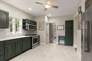 258 Cross St, Winchester, MA 01890 - Photo 2