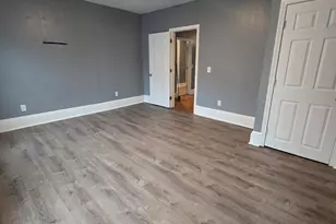 30 Columbia St, Worcester, MA 01604 - Photo 12