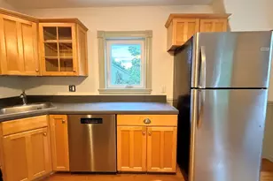38 Harvard St, Somerville, MA 02143 - Photo 12