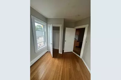10 Rockdale Ave, Lowell, MA 01854 - Photo 30