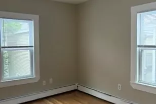 10 Rockdale Ave, Lowell, MA 01854 - Photo 22