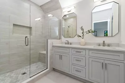 10 Central Ave #10, Newton, MA 02460 - Photo 18