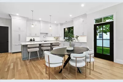 10 Central Ave #10, Newton, MA 02460 - Photo 4