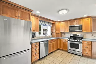 1 Will Sawyer St, Peabody, MA 01960 - Photo 4