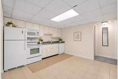 2 Shadowbrook #51, Milford, MA 01757 - Photo 8