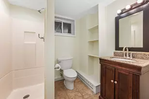 15 Bryant Rd, Boston, MA 02132 - Photo 28