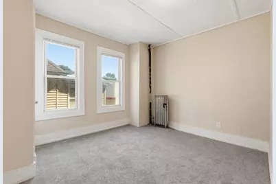 281 Belmont Ave #2R, Springfield, MA 01108 - Photo 8
