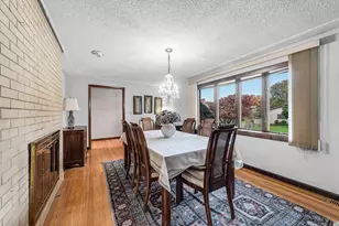 5 Nora St, Chicopee, MA 01013 - Photo 10
