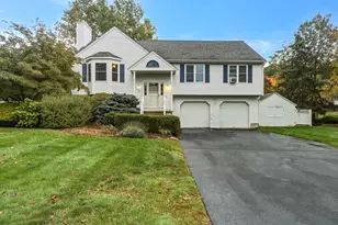 6 Clover Hill Rd, Sutton, MA 01590 - Photo 1
