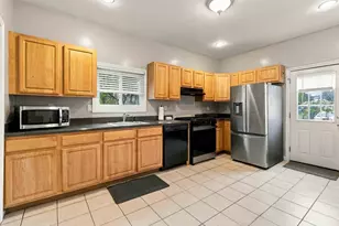51 N Manchester, Brockton, MA 02302 - Photo 18