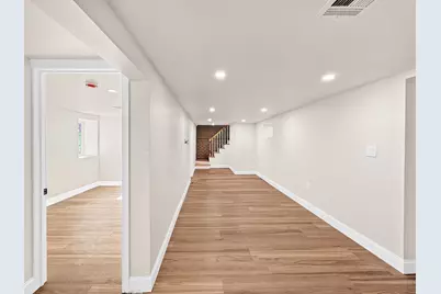 44 Shore Rd, Waltham, MA 02451 - Photo 26