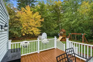21 Curve St, Bedford, MA 01730 - Photo 30