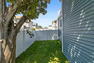 122 Woodruff Ave, Medford, MA 02155 - Photo 28