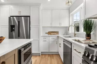 122 Woodruff Ave #122, Medford, MA 02155 - Photo 2